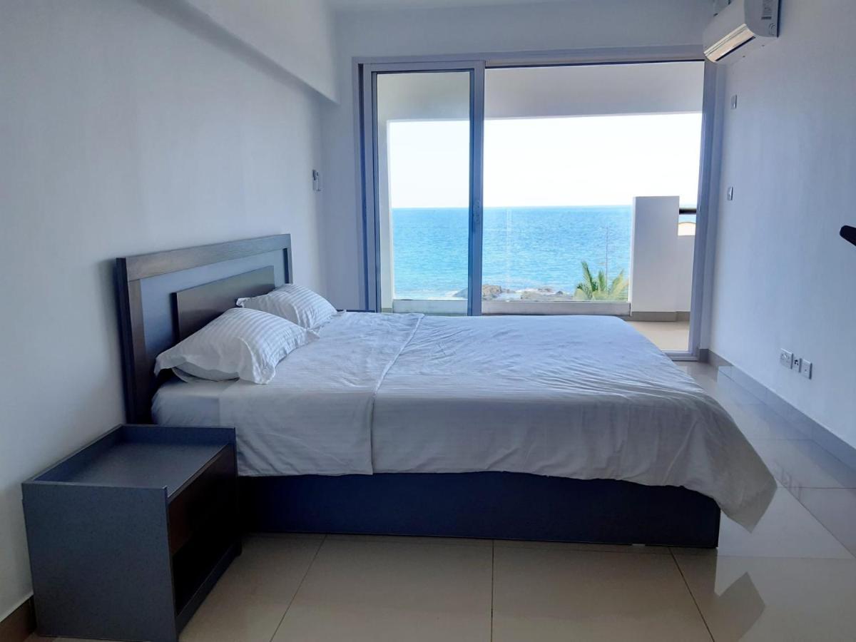 La Falaise Sea Front Villa Flic en Flac Exterior photo